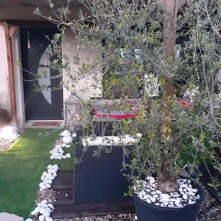 Des Gourdoux En Perigord Holiday home *
